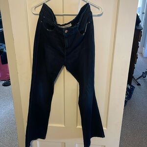 Signature Levi bootcut jeans